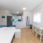 Luna Apartman Zára
