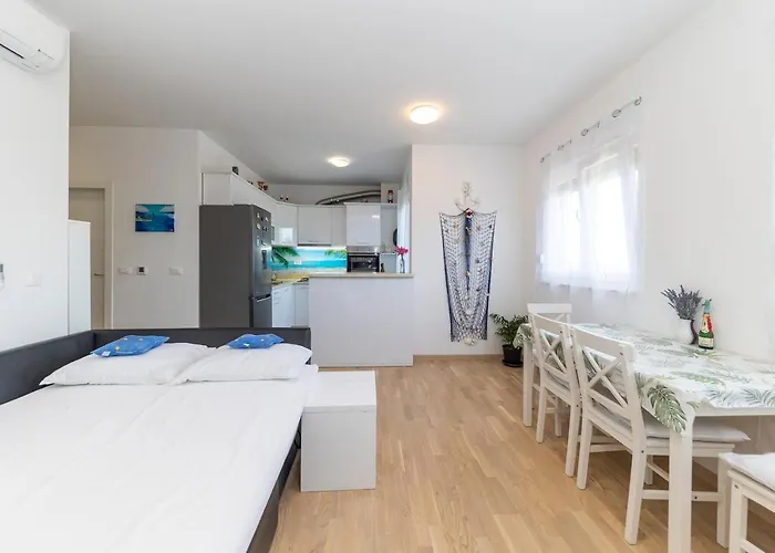 Luna Apartamento Zadar
